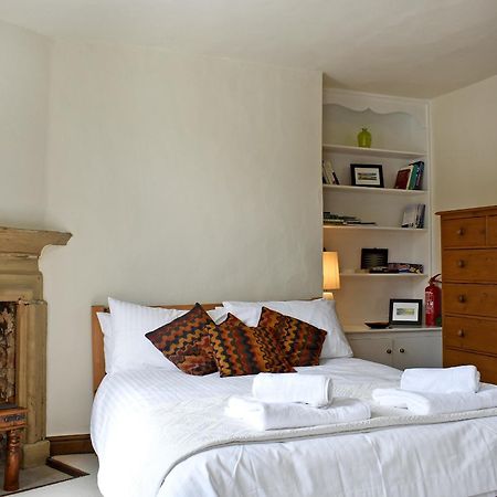 4 The Green Villa Richmond  Bagian luar foto